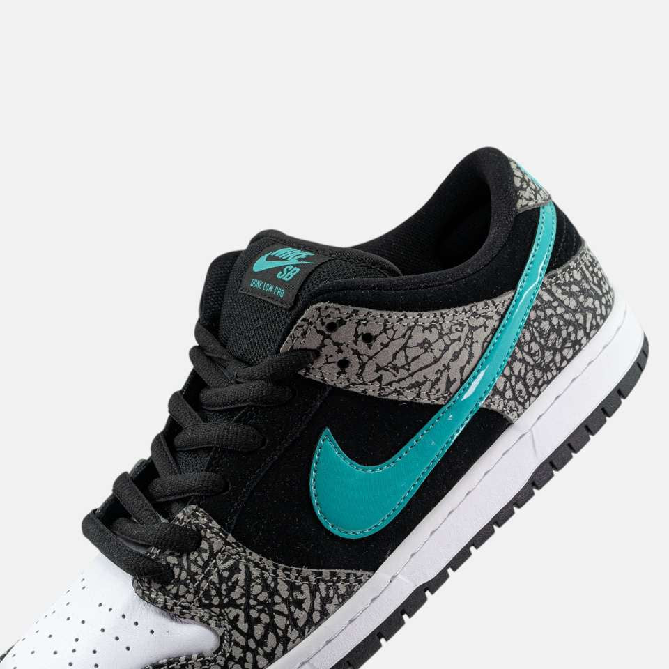 Dunk Low SB Elephant